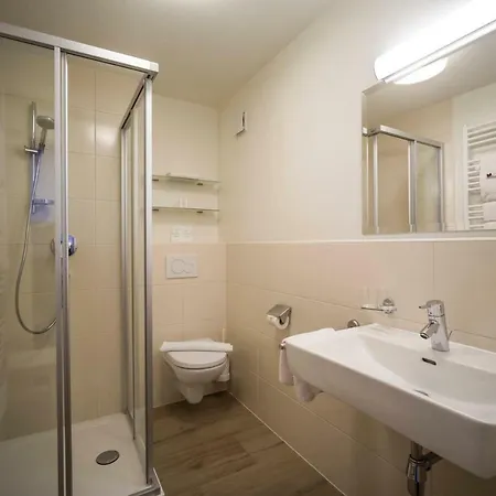 Maximilian Otel Mayrhofen