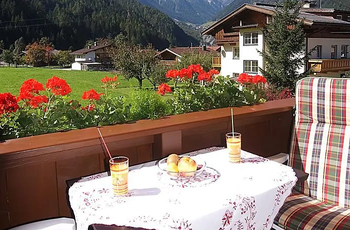 Maximilian Mayrhofen