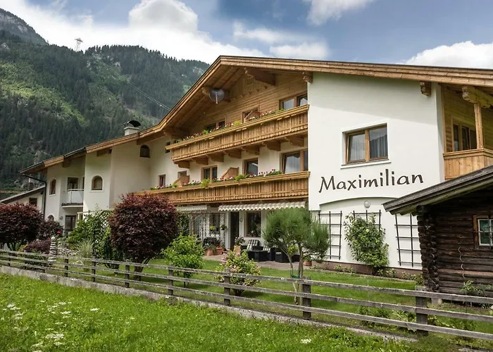 Maximilian Mayrhofen